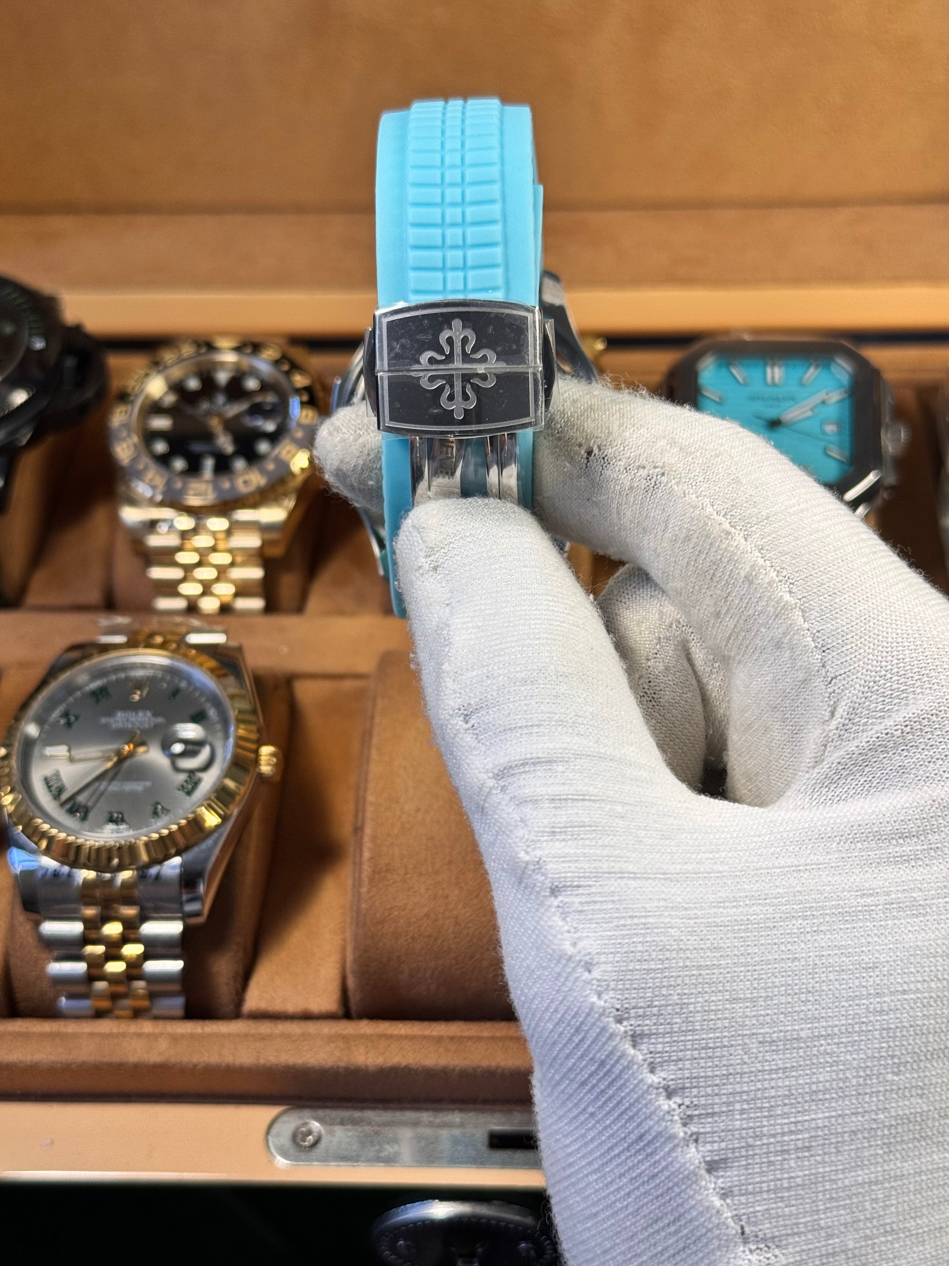 PATEK PHILLIPE CUBITUS TIFFANY WITH DIAMONDS 40MM