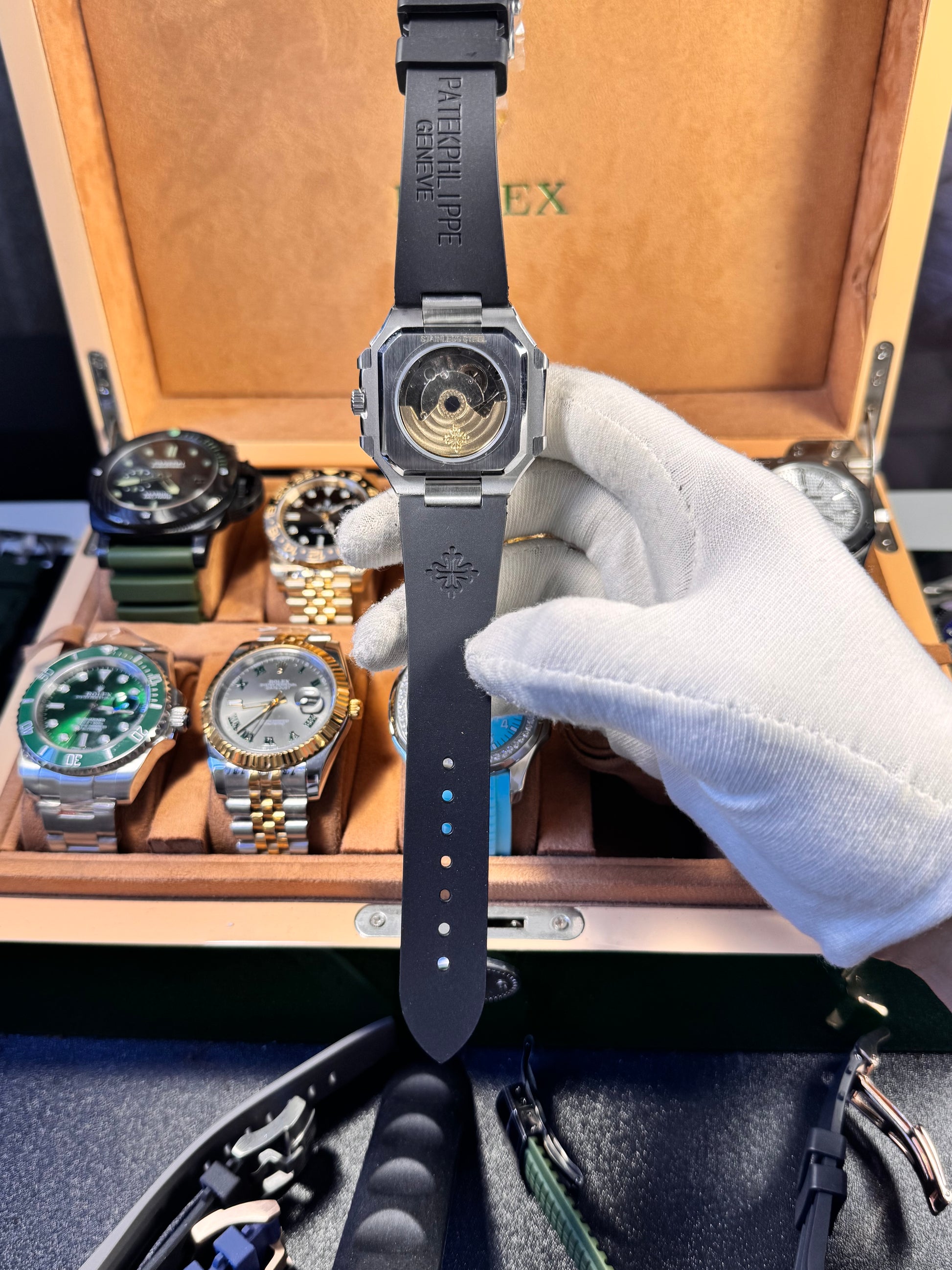 PATEK PHILLIPE CUBITUS WITH STRAP 40MM