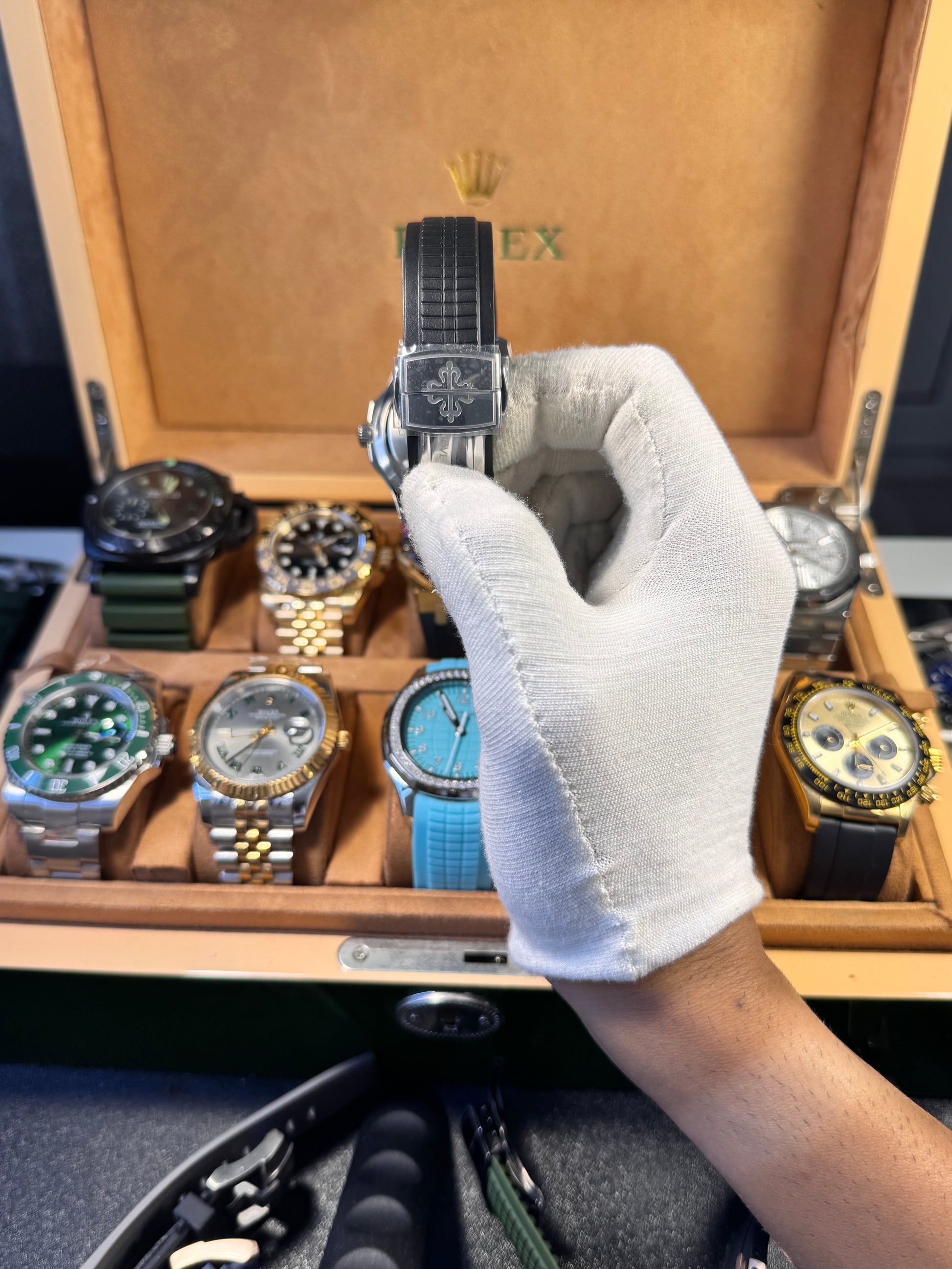 PATEK PHILLIPE CUBITUS BLACK RUBBER WITH STRAP