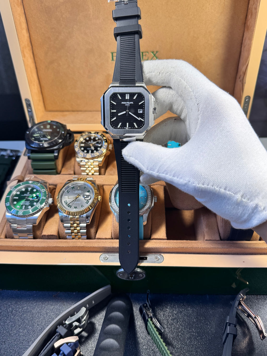 PATEK PHILLIPE CUBITUS WITH STRAP 40MM